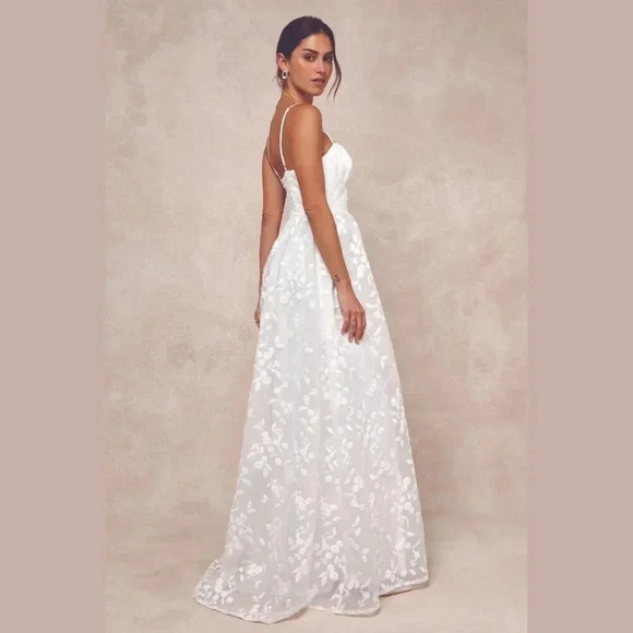 S - NWOT Lulus Ethereal Perfection White Organza Embroidered Bustier Maxi Dress - Picture 4 of 8